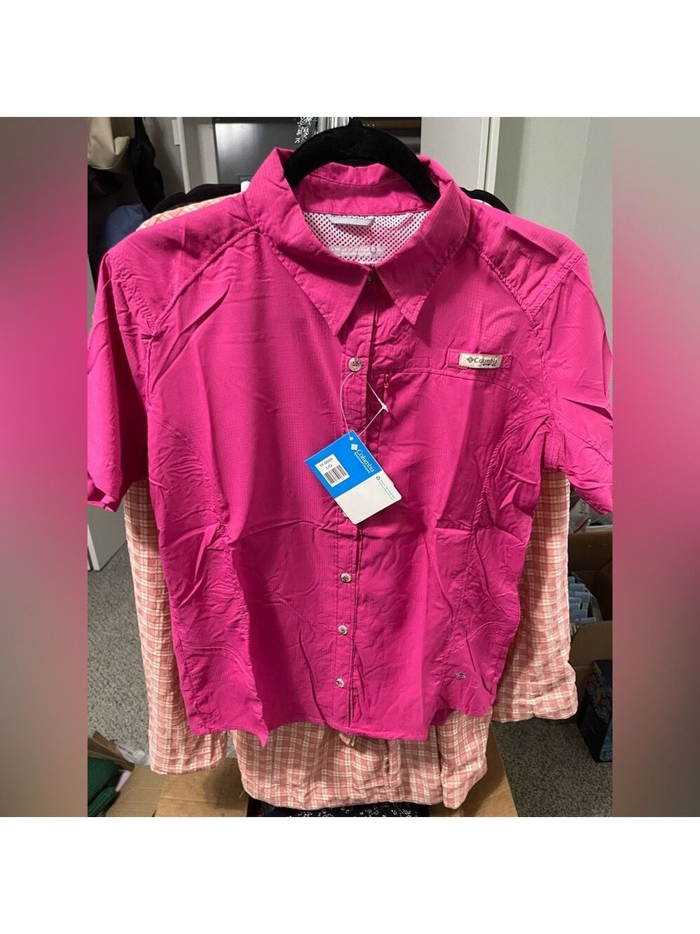 Columbia button down short sleeve top Omni shade protection size L/G. New